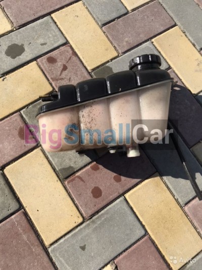 Расширительный бочок Mercedes s 220 Расширительный бочок Mercedes s 220